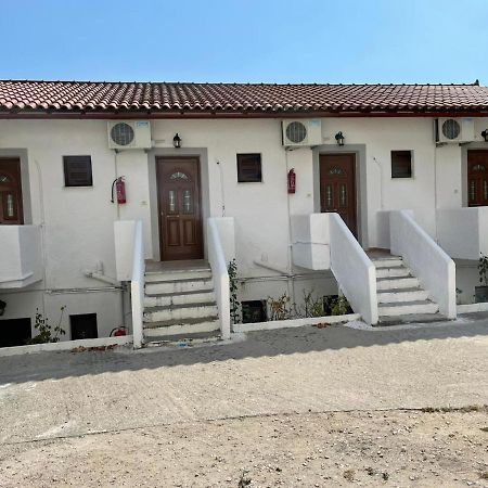 Yannis Apartments Барбаті Екстер'єр фото