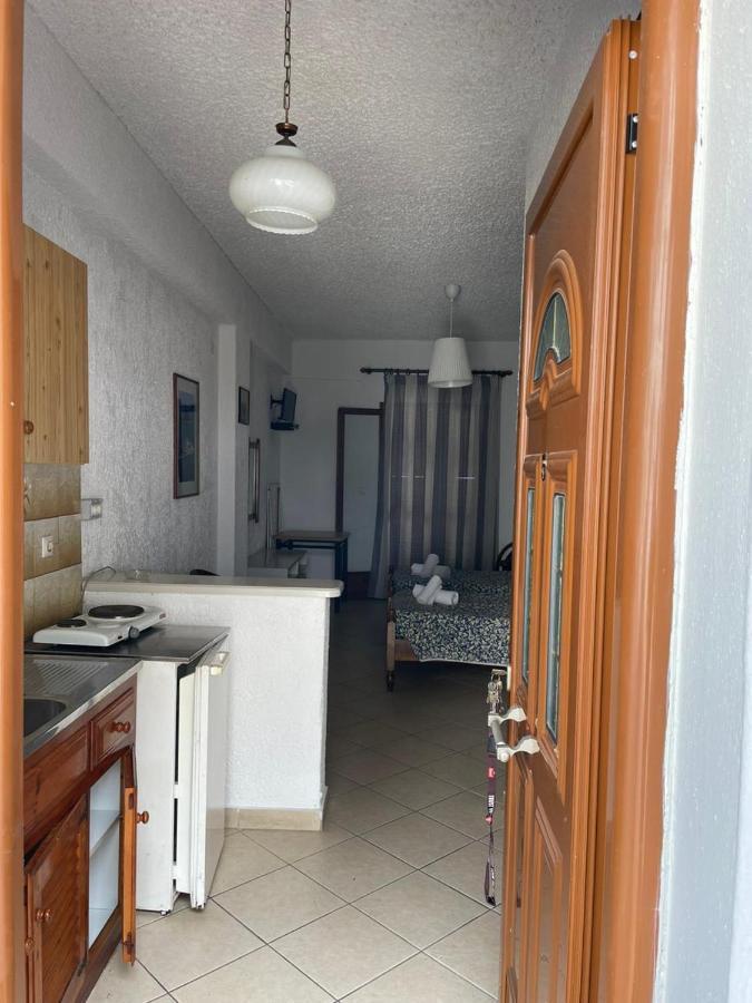 Yannis Apartments Барбаті Екстер'єр фото